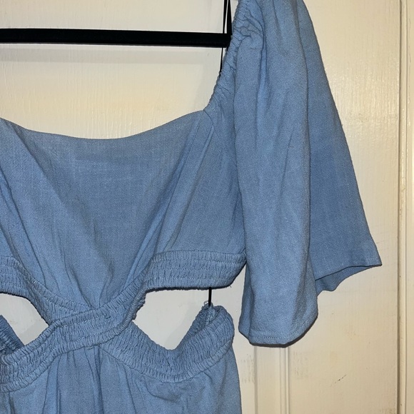 Forever 21 Cut Out Fit and Flare Linen Blend Dress Light Blue NWT — Large - Picture 3 of 8